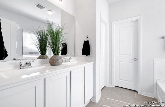 Image 8 of 22 For 2625 Lupton Leap