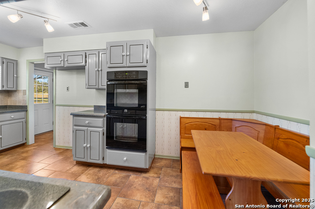 Image 15 of 49 For 510 Kelsey