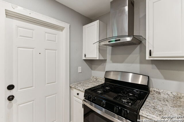 Listing photo id 11 for 1030-1032 Haynes