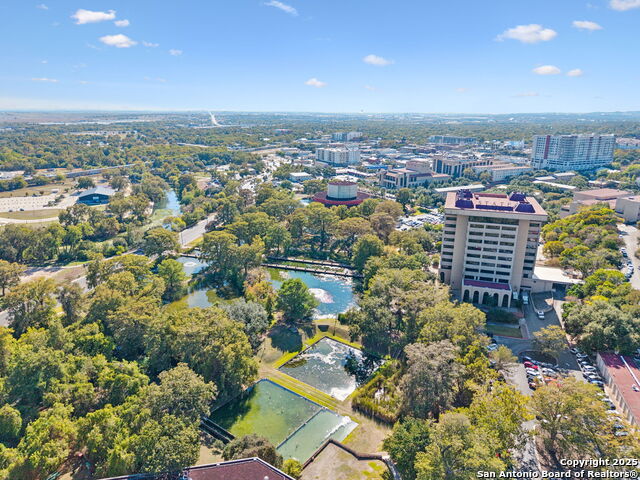 Listing photo id 28 for 1030-1032 Haynes