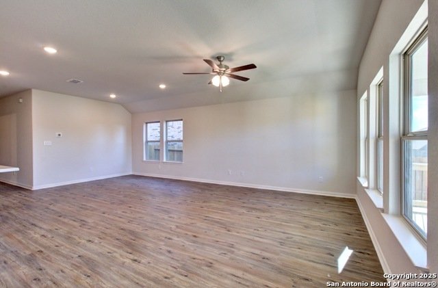 Image 9 of 22 For 2133 Shepards Street