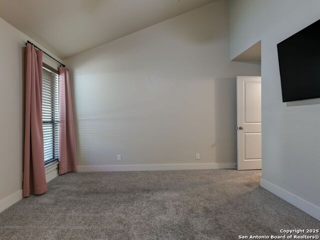 Image 18 of 41 For 7743 Mountain Trail