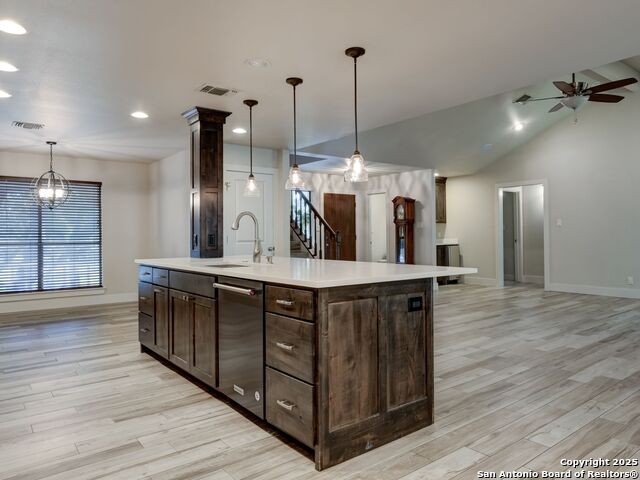 Image 6 of 41 For 7743 Mountain Trail