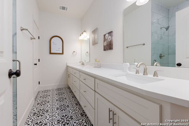 Image 12 of 22 For 2136 Paniolo