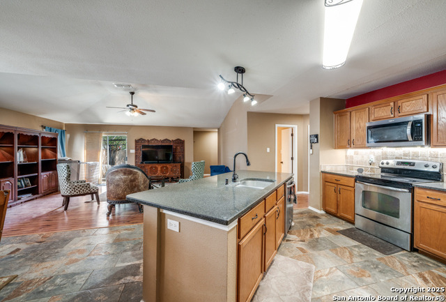 Image 6 of 23 For 7418 Tamburo Trail