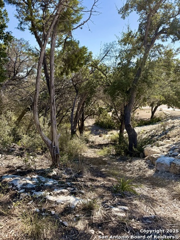 Image 8 of 18 For Lot 1074 Grosbeak Dr