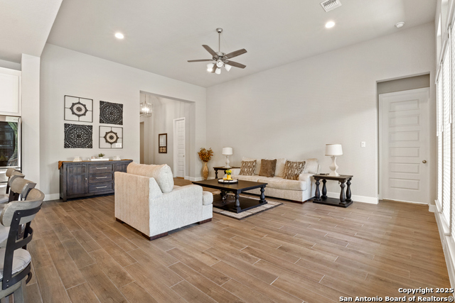 Listing photo id 29 for 14330 Moon Eye Trail