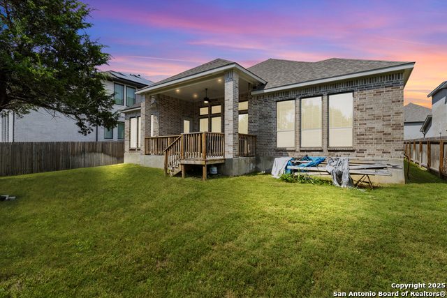 Listing photo id 42 for 14330 Moon Eye Trail