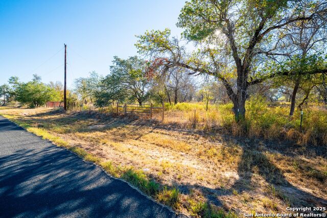 Image 5 of 14 For 21270 Priest Rd