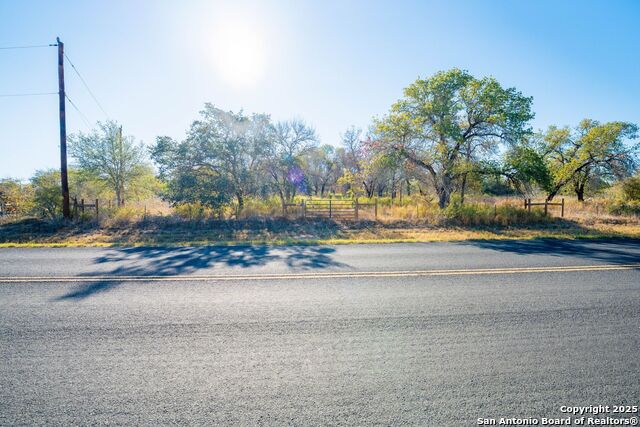 Image 7 of 14 For 21270 Priest Rd