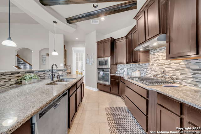 Image 16 of 52 For 7634 Hays Hill