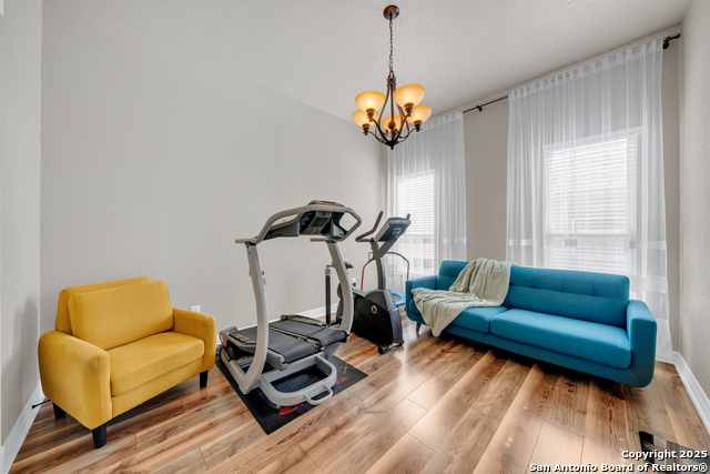 Image 23 of 52 For 7634 Hays Hill