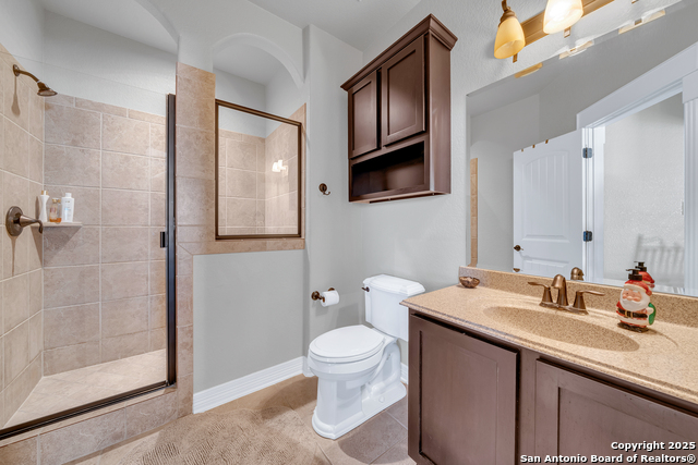 Image 32 of 52 For 7634 Hays Hill