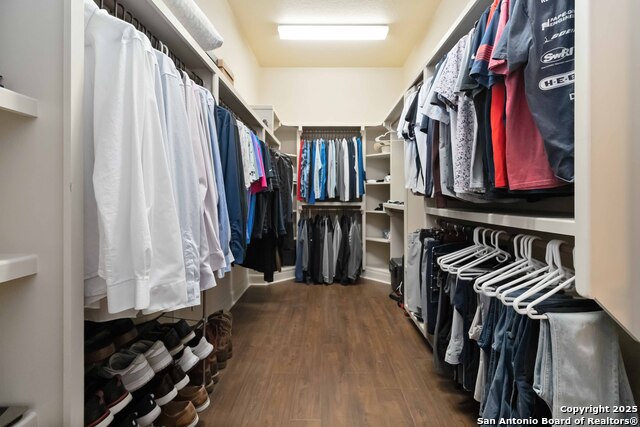 Listing photo id 31 for 8415 Wild Wind Park