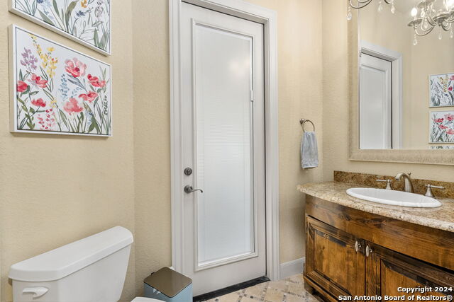 Listing photo id 33 for 8415 Wild Wind Park