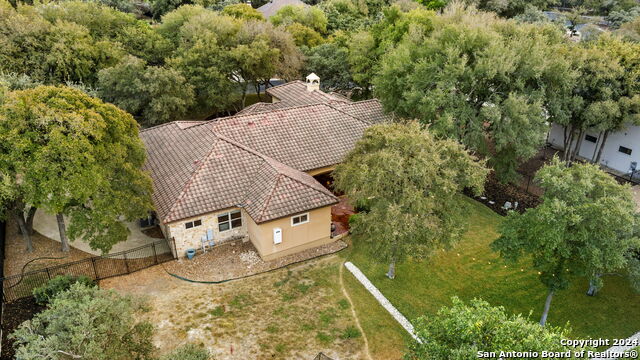 Listing photo id 54 for 8415 Wild Wind Park