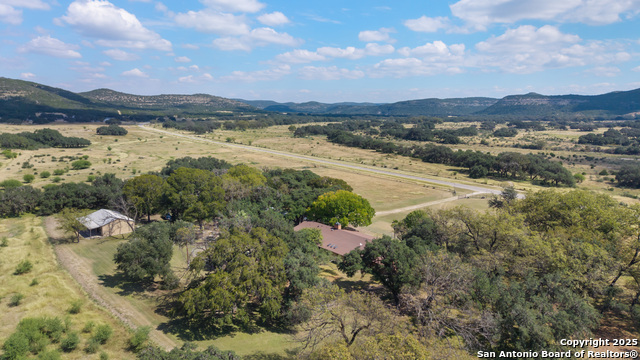 Listing photo id 24 for 000 Ranch Road 2631