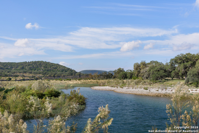 Listing photo id 35 for 000 Ranch Road 2631