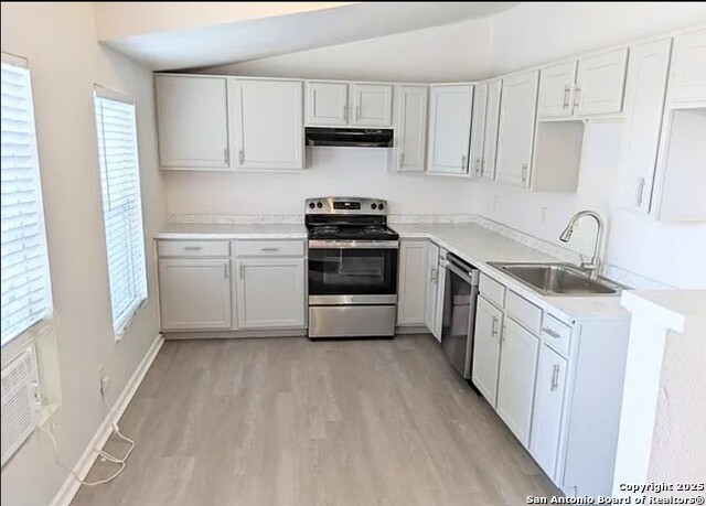 Image 2 of 6 For 1017 Aganier 2