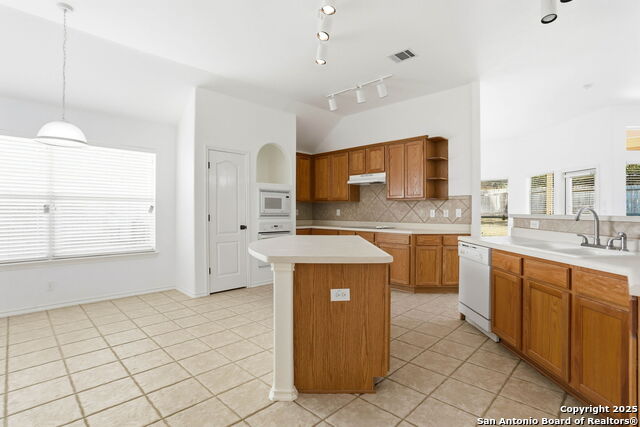 Image 11 of 32 For 14634 Triple Crown