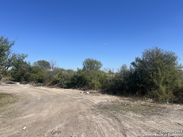 Image 4 of 7 For 135 Cornelia