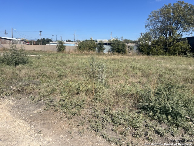 Image 7 of 7 For 135 Cornelia