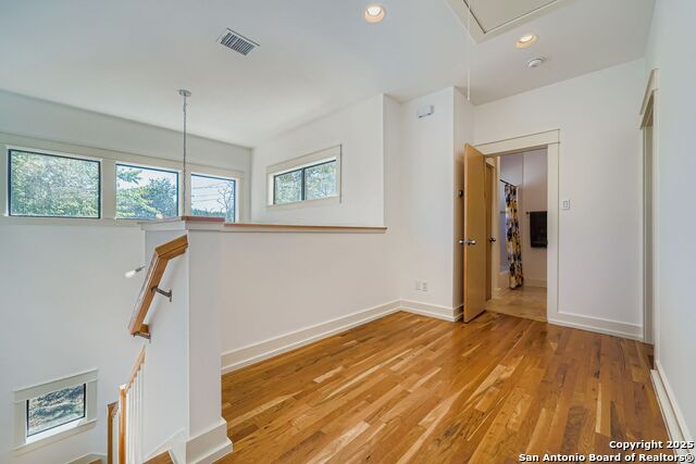 Image 28 of 38 For 1800 E. 14th