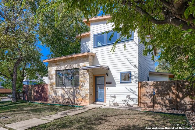 Image 3 of 38 For 1800 E. 14th