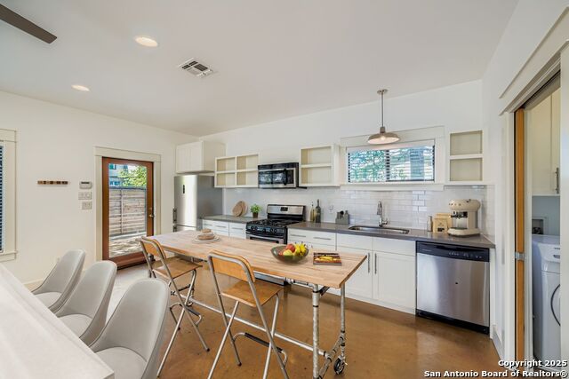 Image 6 of 38 For 1800 E. 14th