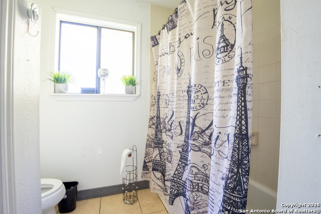 Image 11 of 15 For 5027 Cabin Lake