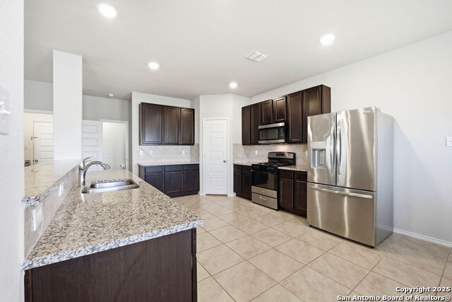 Image 14 of 49 For 5602 Daniel Way