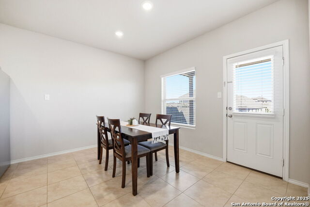 Image 19 of 49 For 5602 Daniel Way