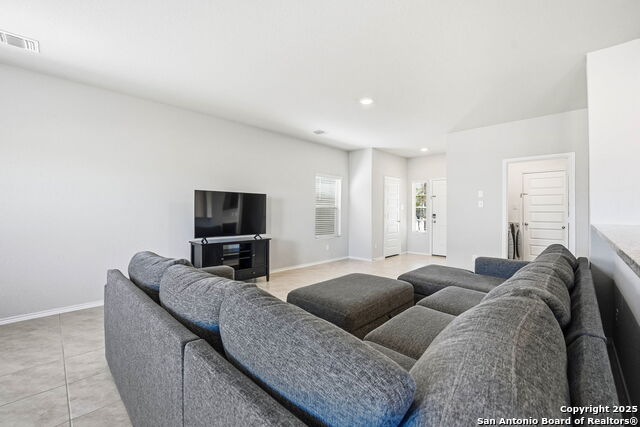 Image 9 of 49 For 5602 Daniel Way