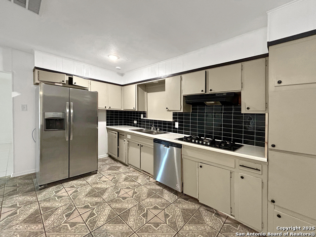 Image 7 of 24 For 546 Creath