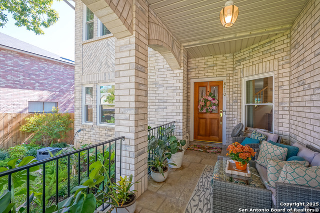 Image 13 of 66 For 8410 Tiguex  