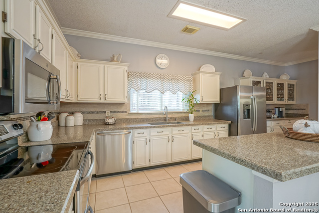 Image 3 of 66 For 8410 Tiguex  