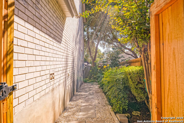 Image 65 of 66 For 8410 Tiguex  