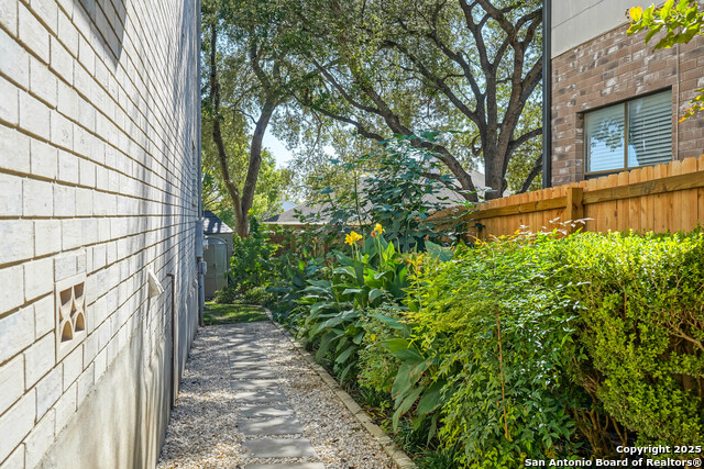 Image 66 of 66 For 8410 Tiguex  