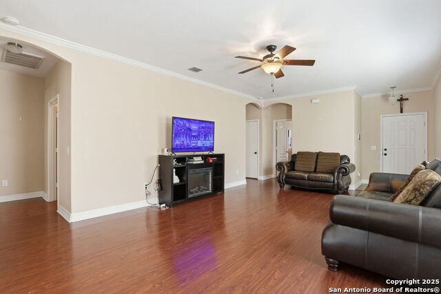 Image 7 of 22 For 9918 Fuchsia View