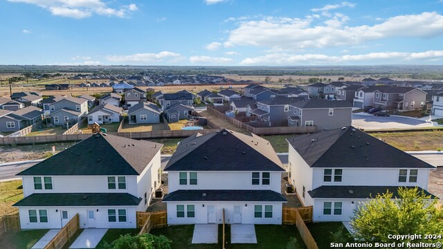 Listing photo id 41 for 3924 Abbott Pass