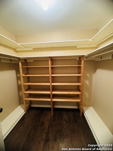 Image 24 of 48 For 440 Cedar Springs