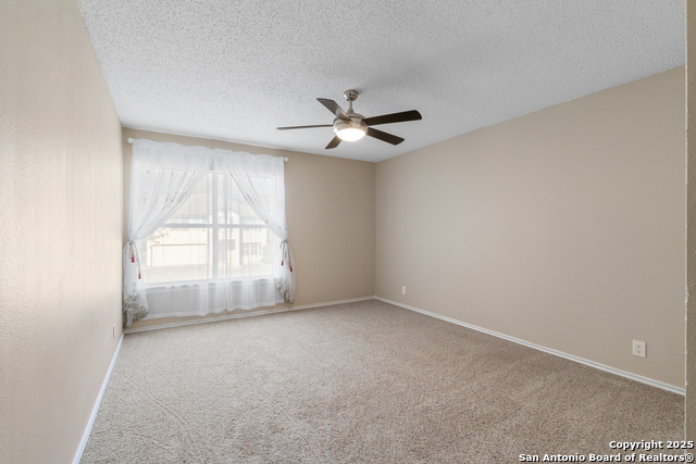 Image 21 of 36 For 6430 Maverick Trail Dr