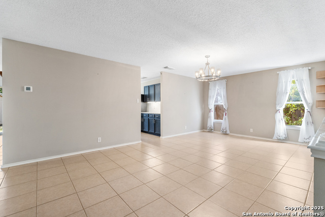 Image 6 of 36 For 6430 Maverick Trail Dr