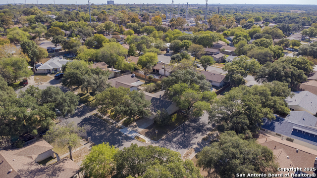 Image 30 of 32 For 6114 Forest Wood