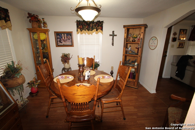 Image 16 of 27 For 19411 Somerset