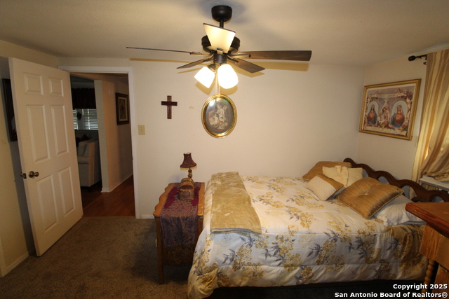 Image 19 of 27 For 19411 Somerset