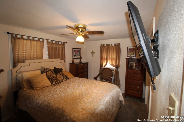 Image 22 of 27 For 19411 Somerset