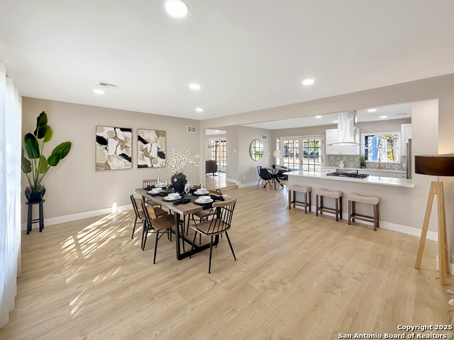 Image 18 of 41 For 351 Ave Maria