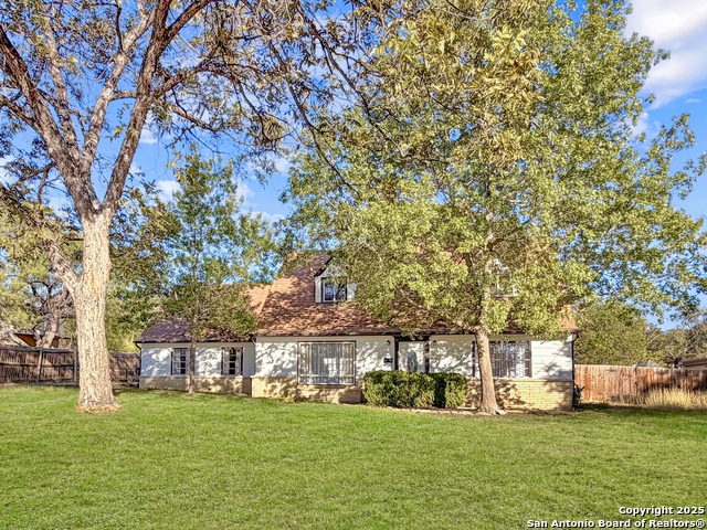 Image 3 of 41 For 351 Ave Maria