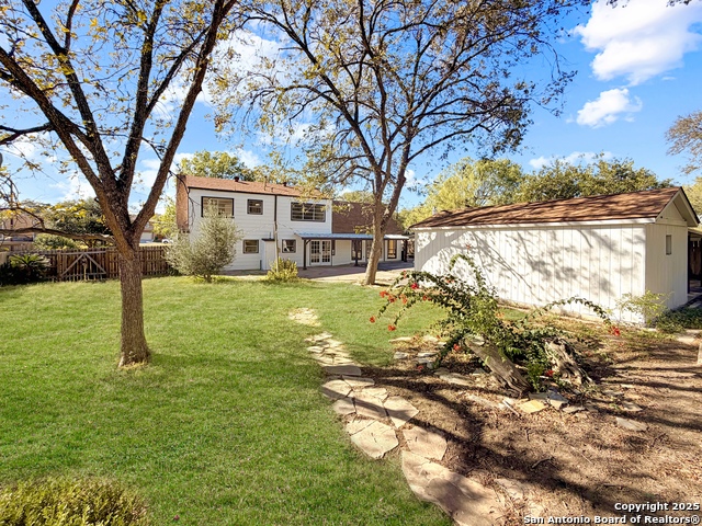 Image 39 of 41 For 351 Ave Maria